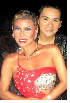 show12a.jpg